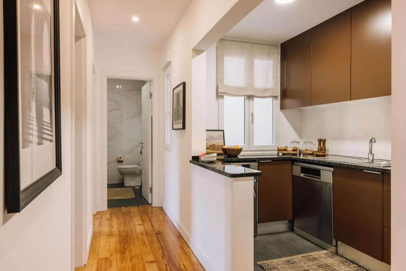 Tazarine - 2 Bedrooms In Santo Antonio Lisboa 0*,